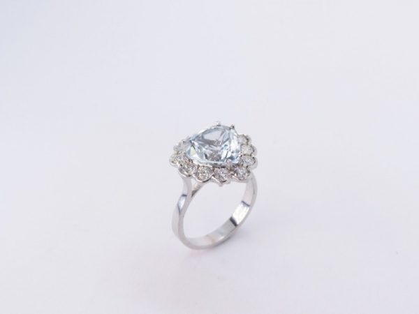 Anello acqua marina e diamanti - immagine 4