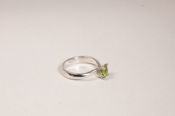 Anello solitario argento