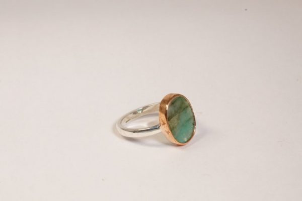 Anello in argento e bronzo con acqua marina