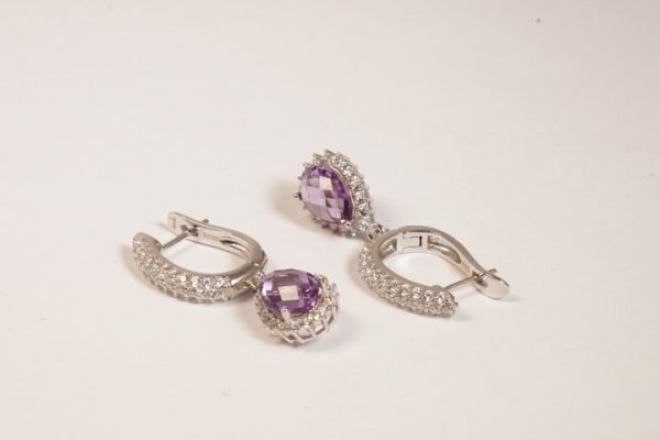 Orecchini in argento con monachella