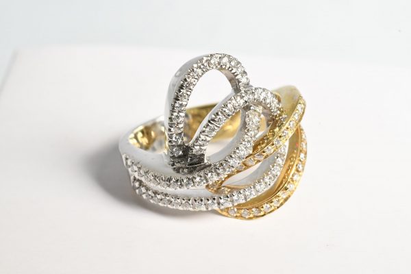 Anello intreccio bicolore con diamanti