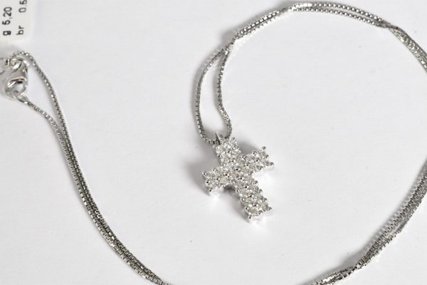 Collana croce media