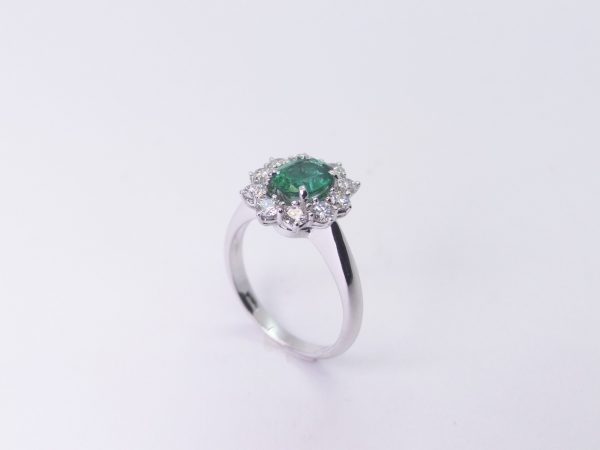Anello Classico Smeraldo e diamanti