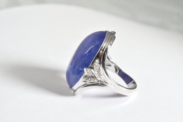 Anello Classico Tanzanite e Diamanti - immagine 3