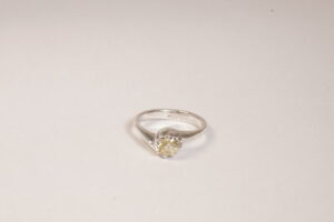 Anello solitario argento