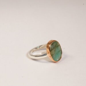 Anello in argento e bronzo con acqua marina