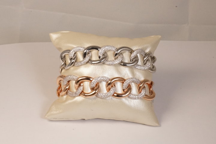 Bracciali a catena con zirconi