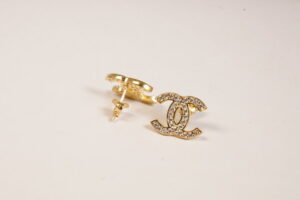 Orecchini in argento con zirconi