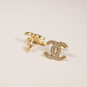 Orecchini in argento con zirconi