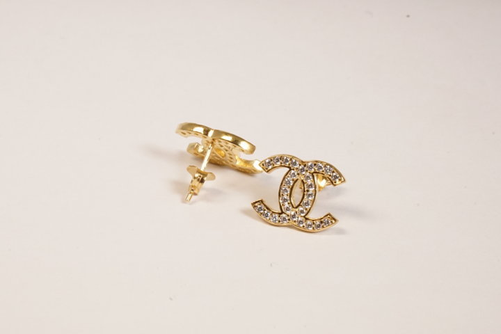 Orecchini in argento con zirconi