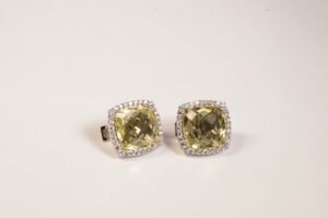 Orecchini in argento e tormalina verde