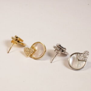 Orecchini in argento e madre perla