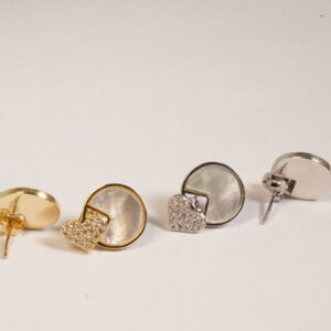 Orecchini in argento e madre perla