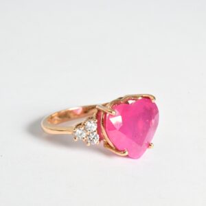 Anello con Rubino e Diamanti