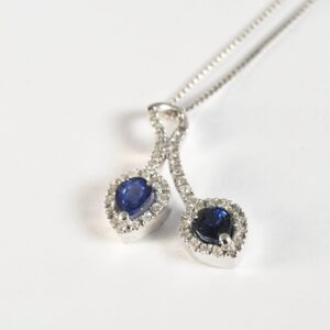 Collana con gocce di zaffiri