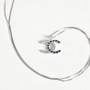 Collana con c incrociate