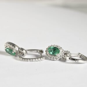 Orecchini pendente smeraldi e anellina