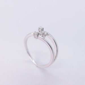 Anello trilogy diamanti