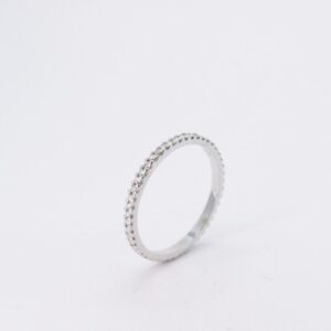 Anello eternity con diamanti